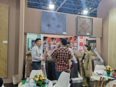 <b>将「artemundi」艺术地板系列的奇特质感取艺力呈</b>